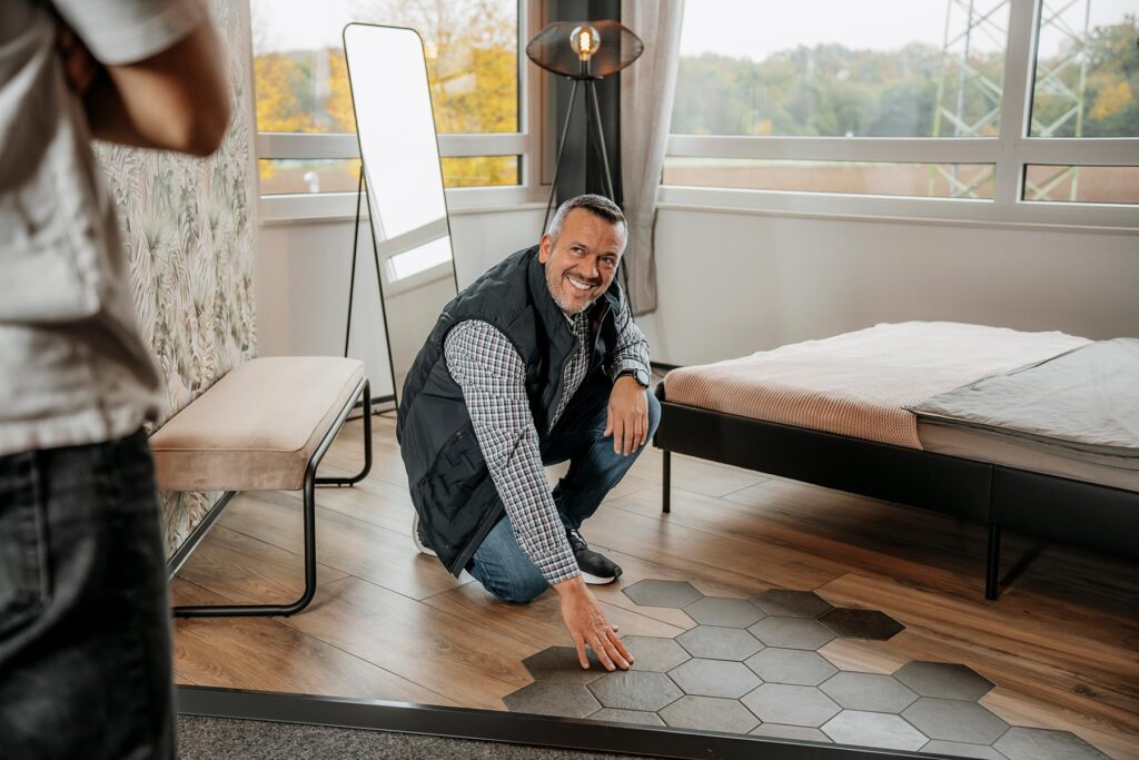 Wilhelm-Fliesenverlag-Cloppenburg-Bodenfliesen-Wandfliesen-Baeder-Sanierung-Westallee-Beratung-Ausstellung