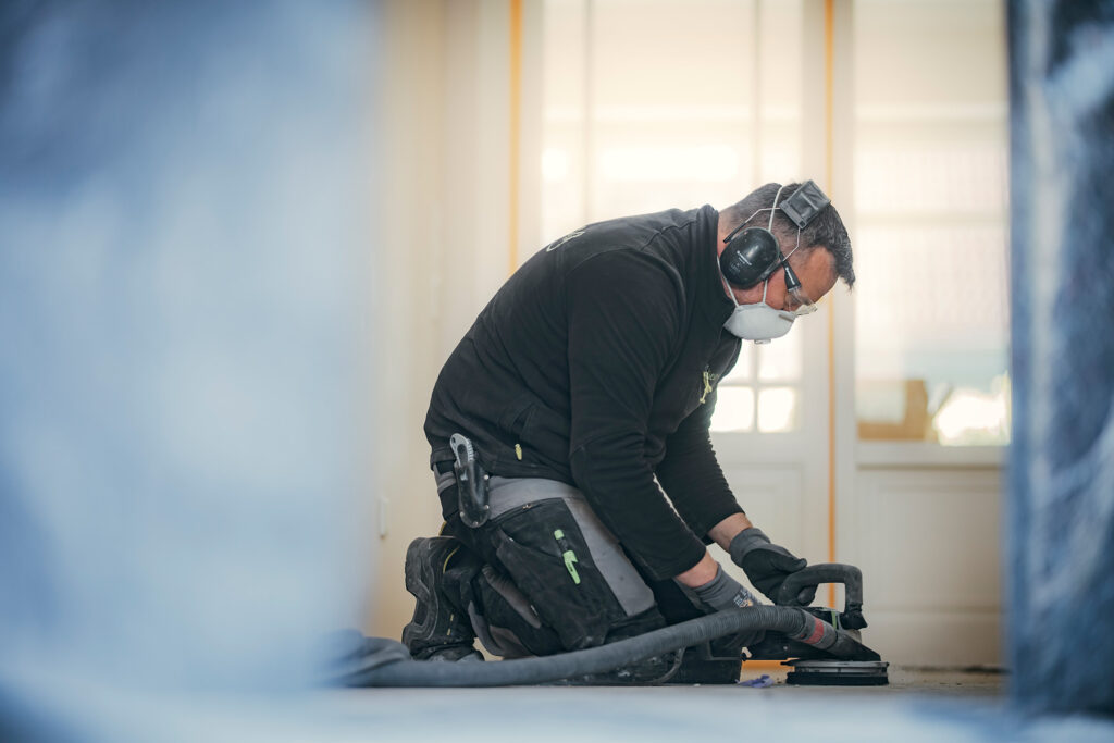 Wilhelm-Fliesenverlag-Cloppenburg-Bodenfliesen-Wandfliesen-Baeder-Sanierung-Westallee-Beratung-Verlegung